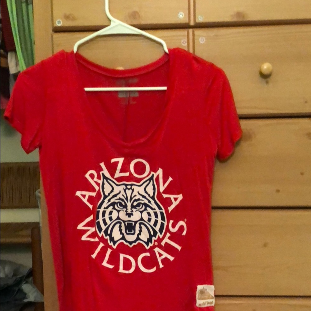 Red u of a shirt